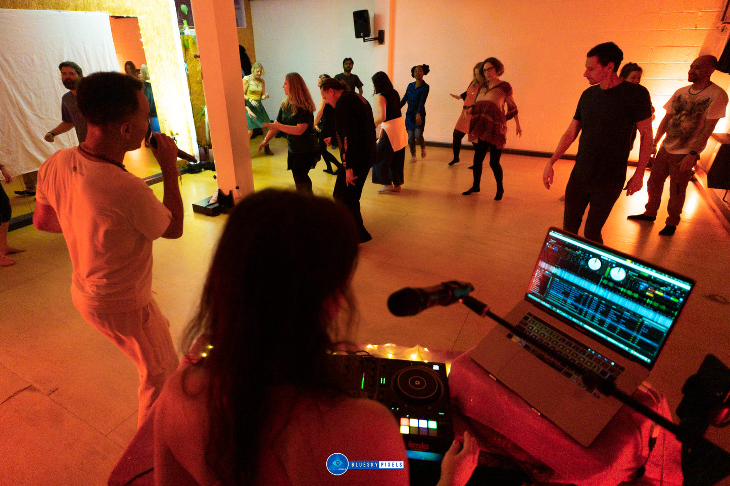 Mantra Rave - ecstatic dance with live sax and vocals